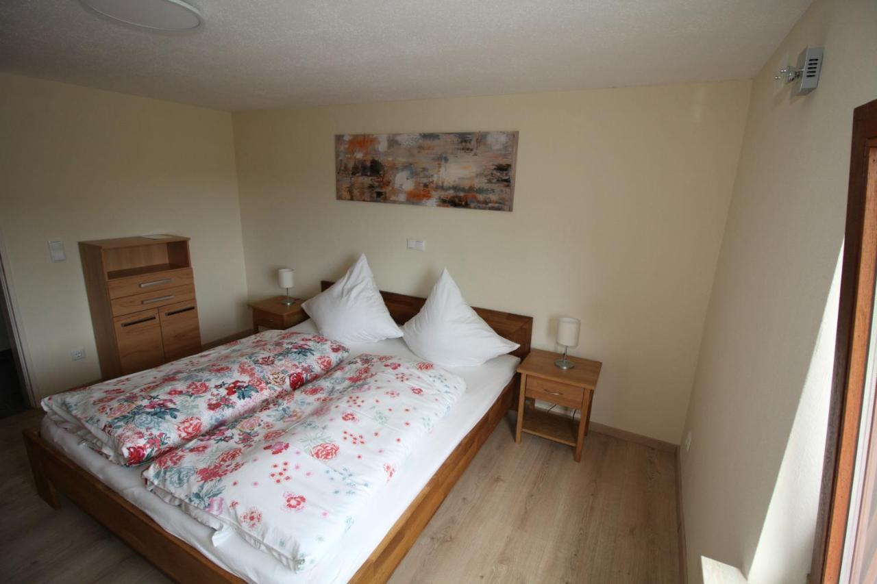 Ferienwohnung Mohrs Mehren (Vulkaneifel) Exterior foto